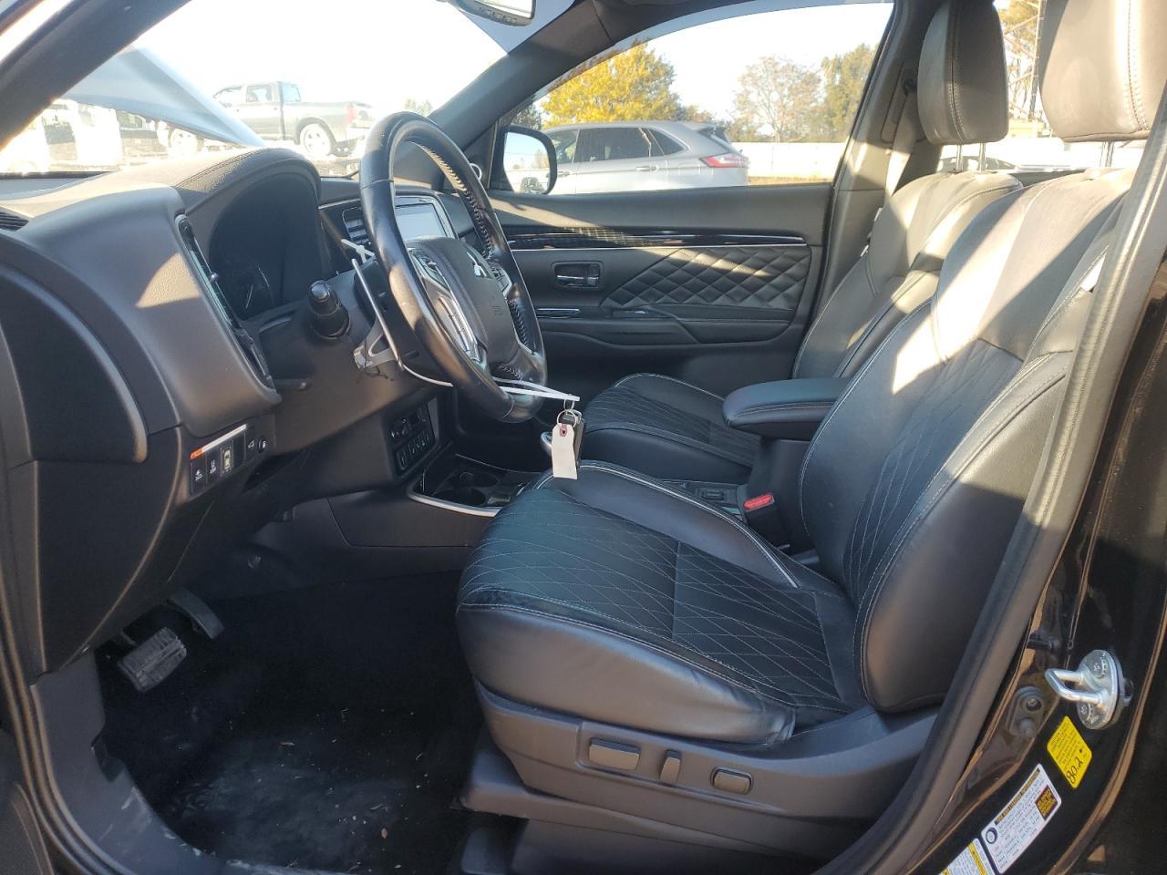 2020 Mitsubishi Outlander Sel - Image 7