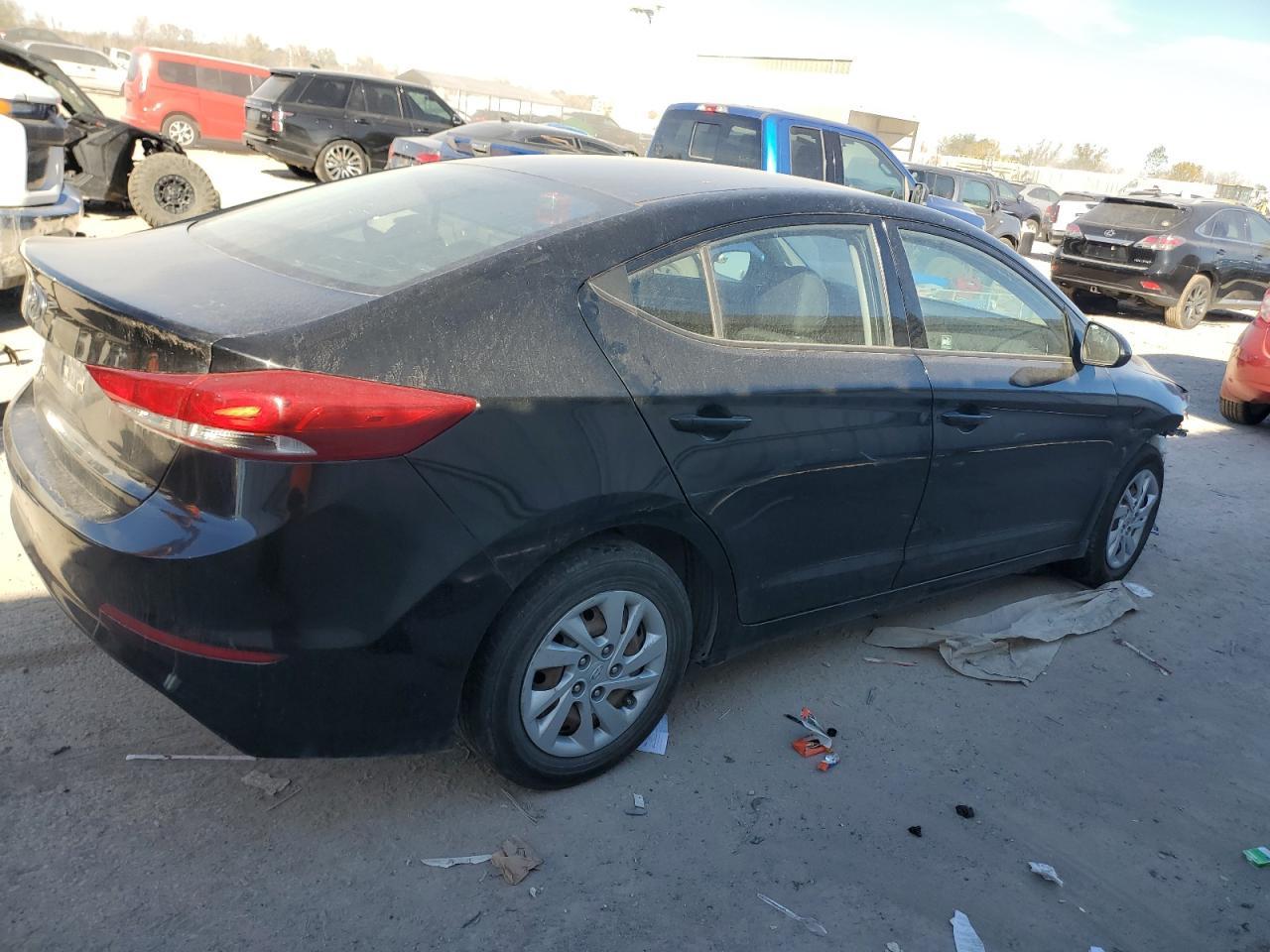 2018 Hyundai Elantra Se - Фото 3