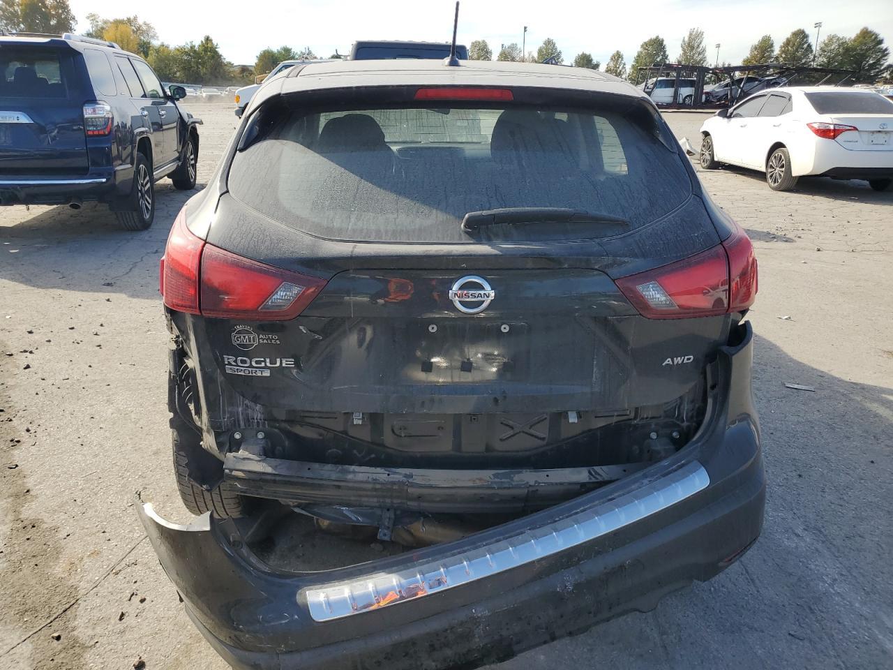 2018 Nissan Rogue Sport S - Фото 6