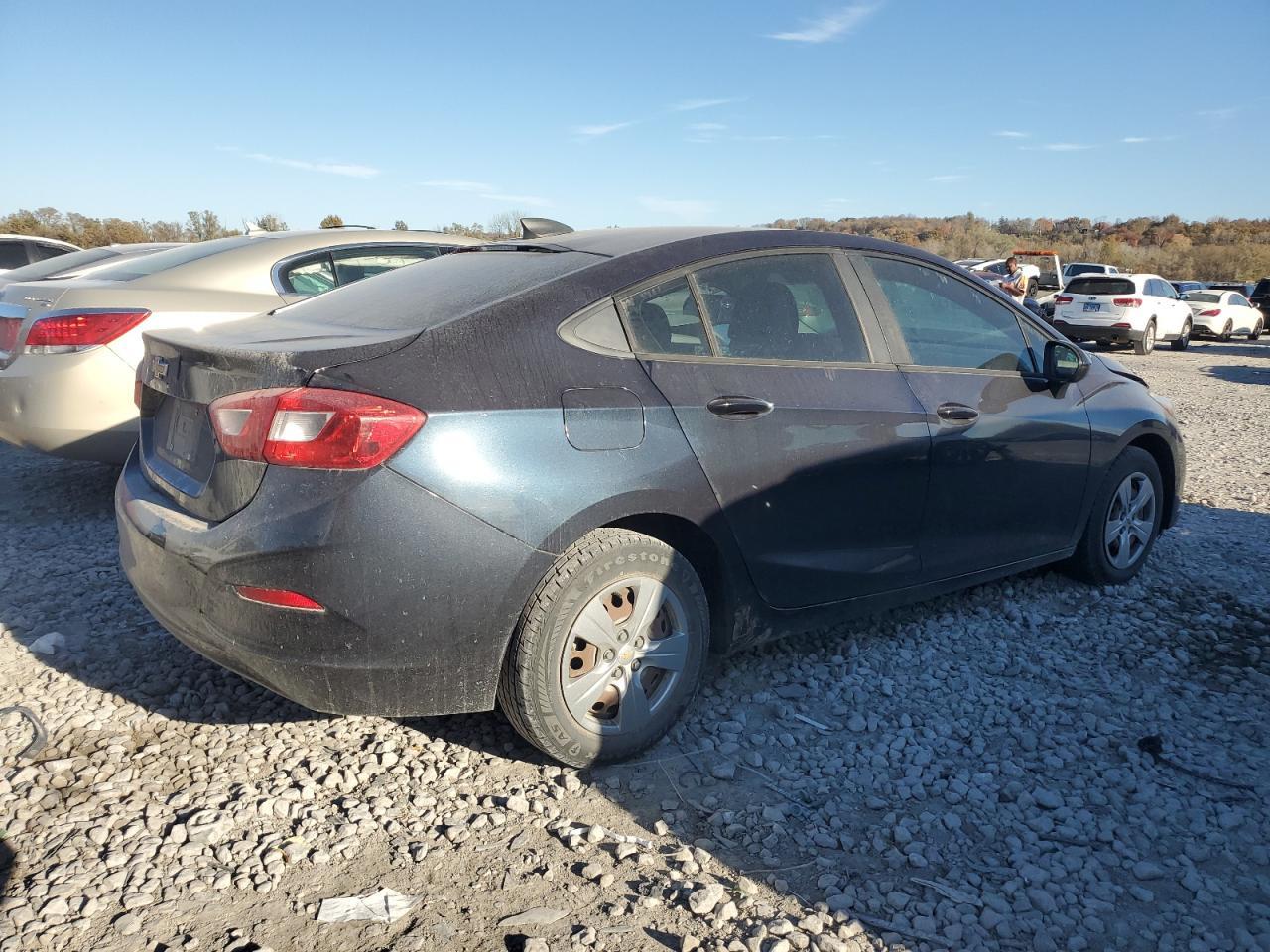 2016 Chevrolet Cruze Ls - Image 3