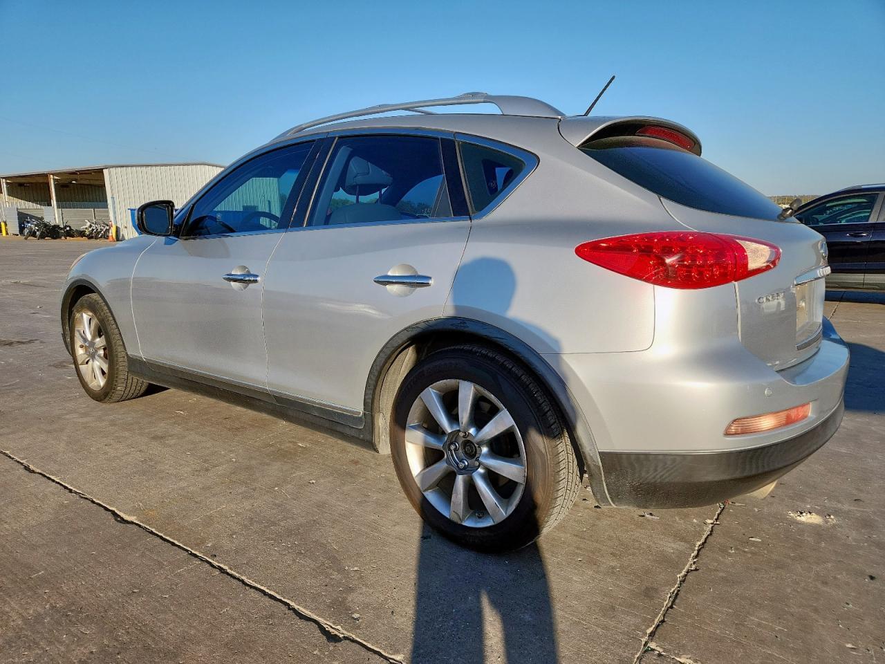 2010 Infiniti Ex35 Base - Image 2