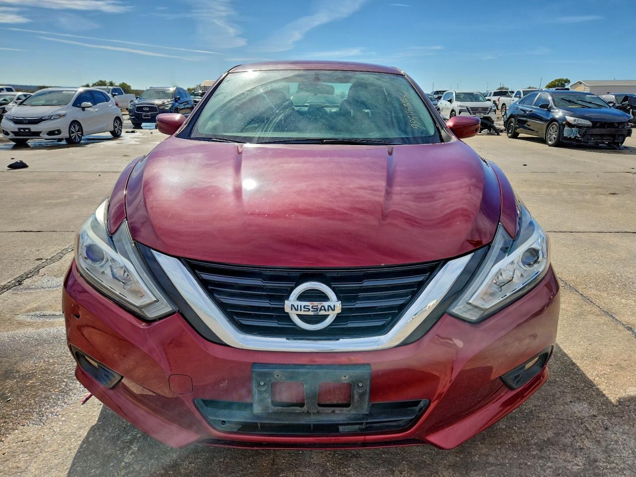 2017 Nissan Altima 2.5 - Image 5