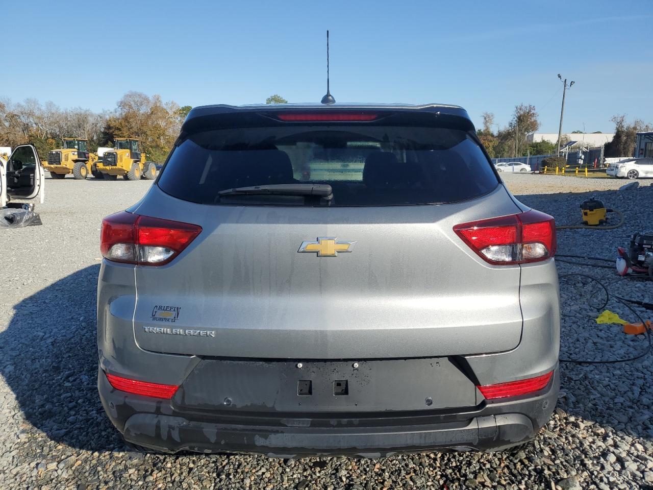 2024 Chevrolet Trailblazer Ls - Image 6