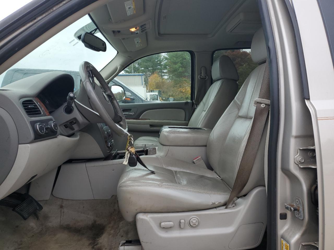 2007 Chevrolet Suburban K1500 - Фото 7