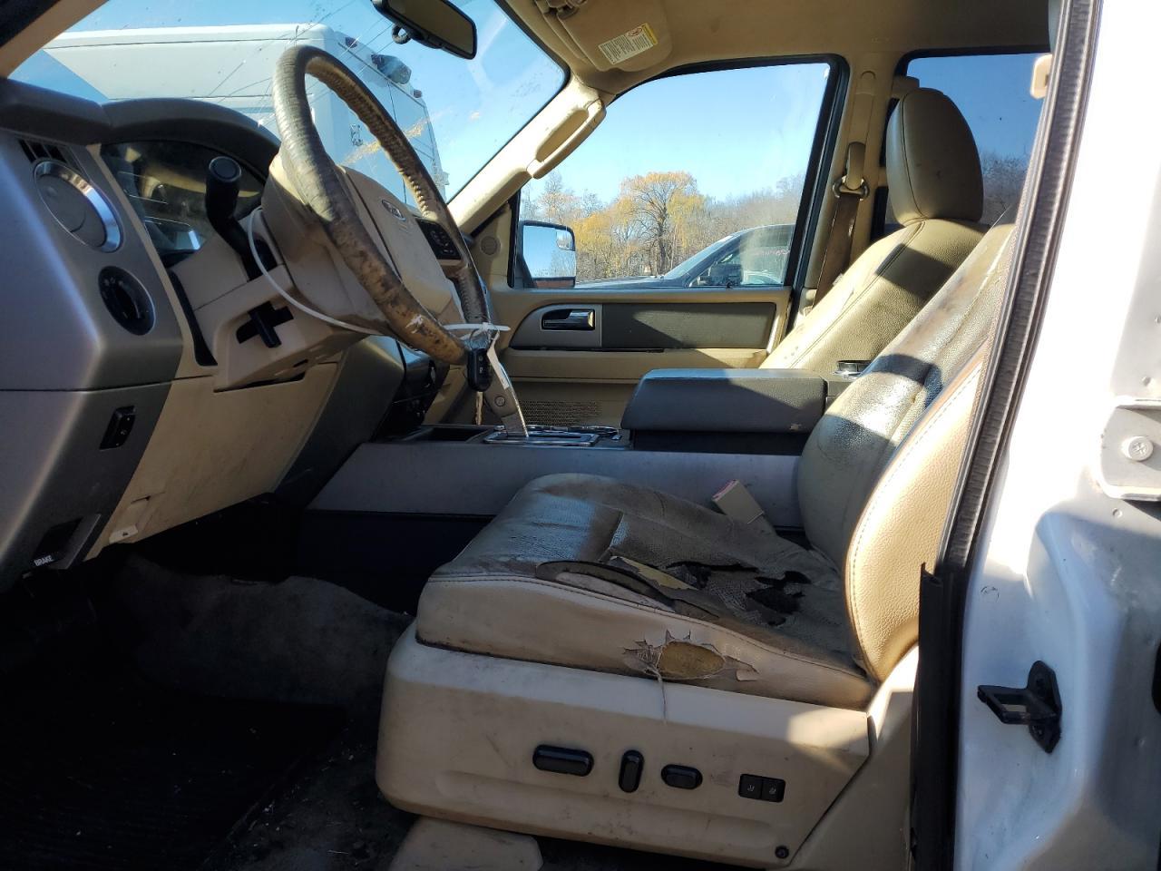 2014 Ford Expedition Xlt - Фото 7