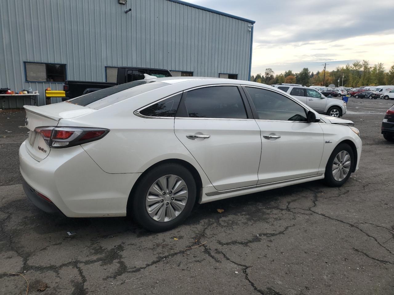 2016 Hyundai Sonata Hybrid - Фото 3