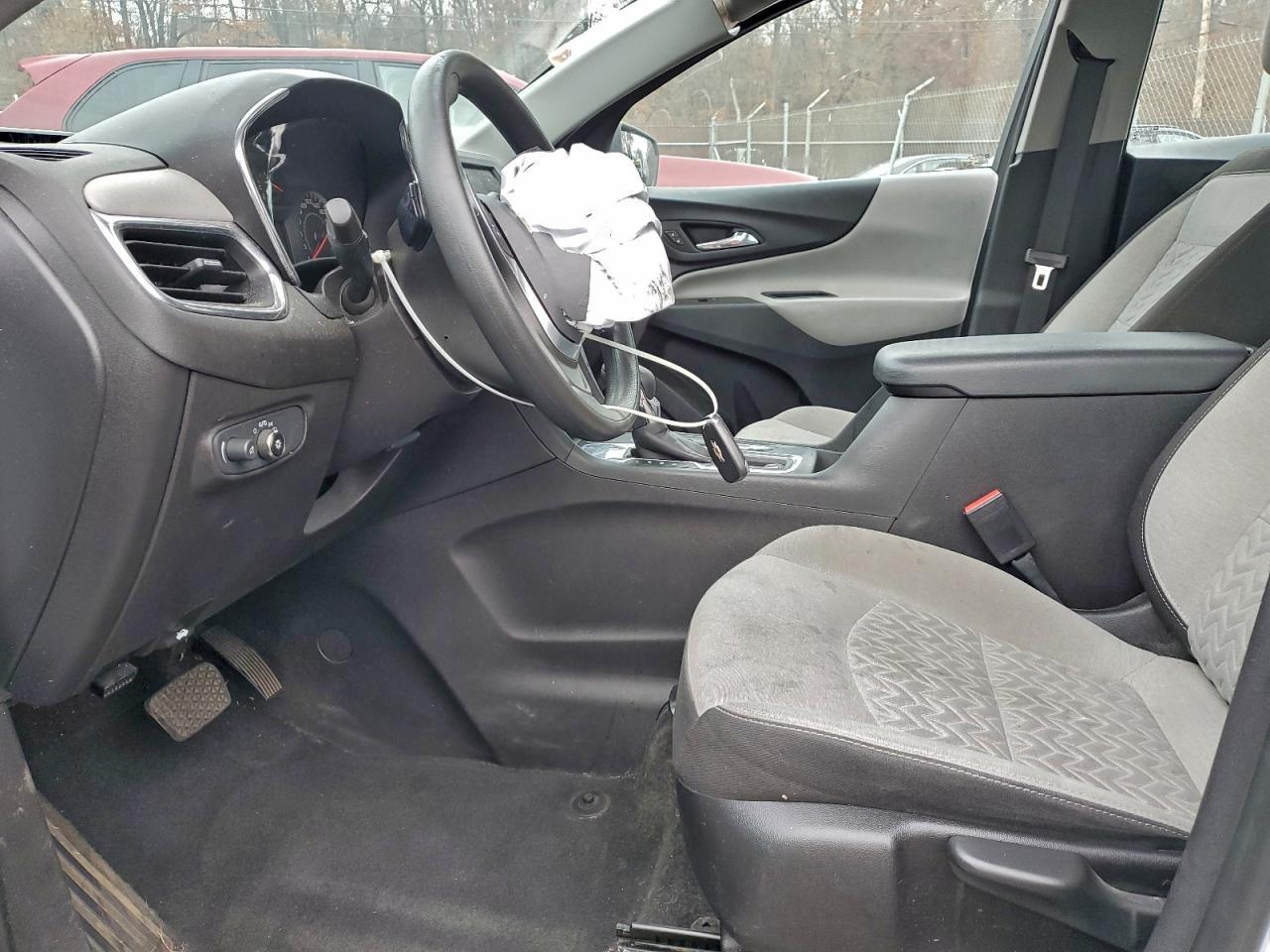 2023 Chevrolet Equinox Ls - Фото 7