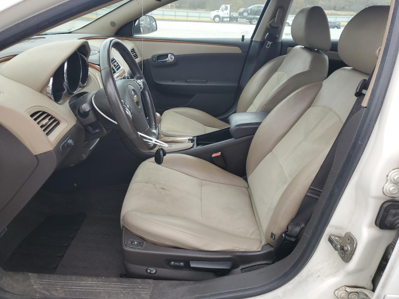 2011 Chevrolet Malibu 2Lt - Фото 7