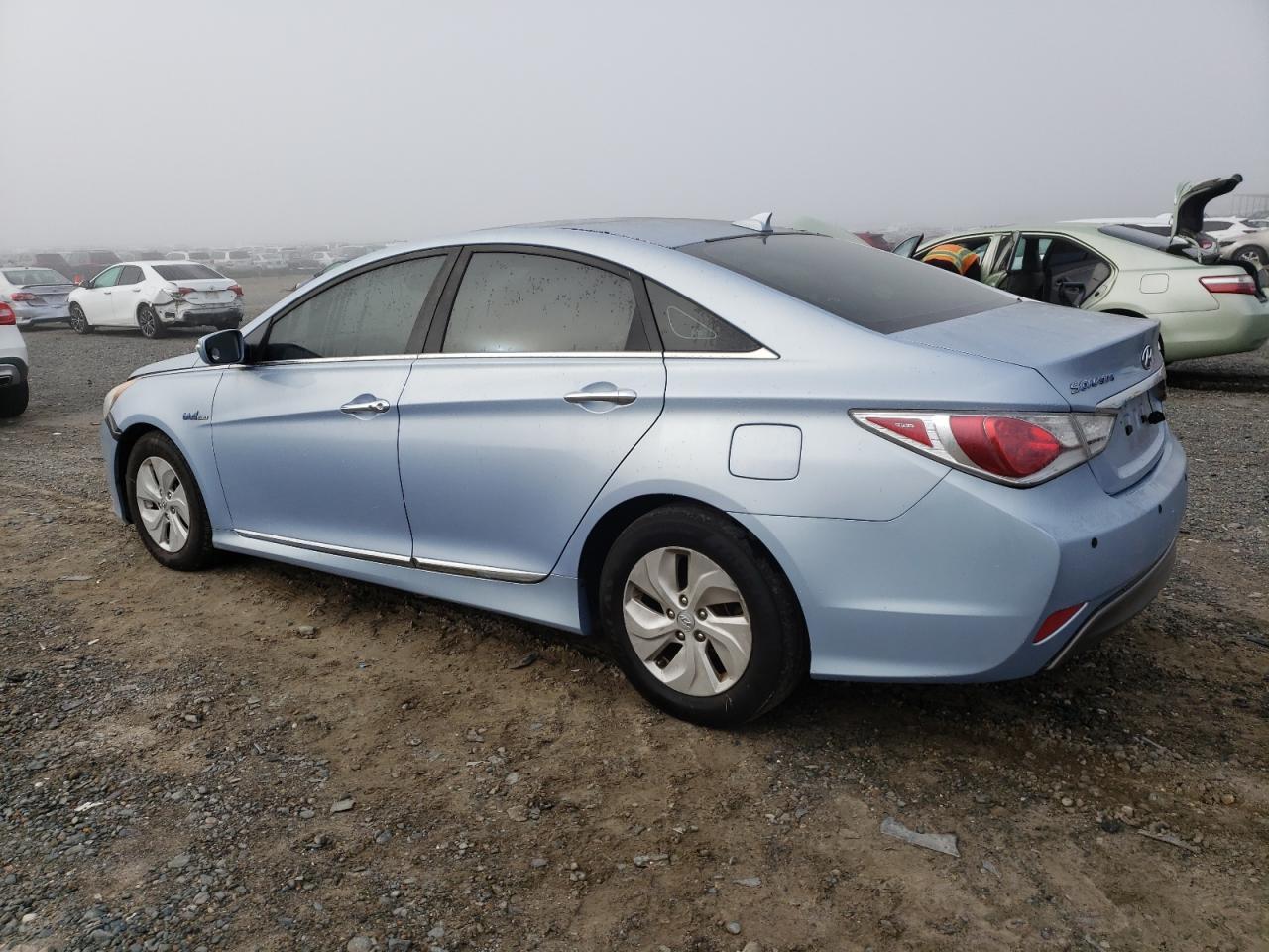 2013 Hyundai Sonata Hybrid - Image 2