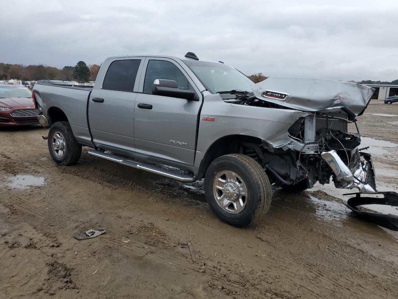 2022 Ram 2500 Tradesman - Фото 4