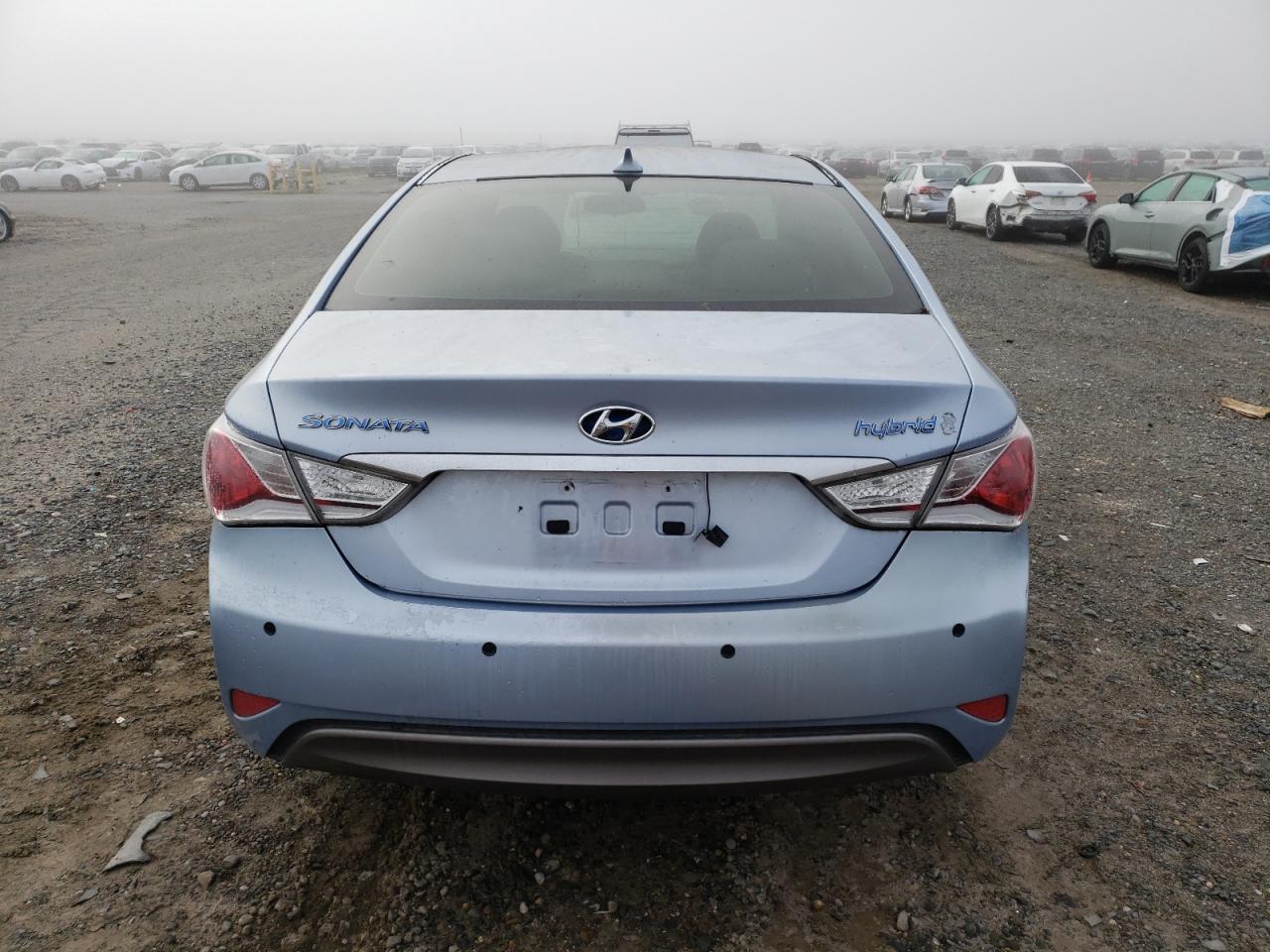 2013 Hyundai Sonata Hybrid - Image 6