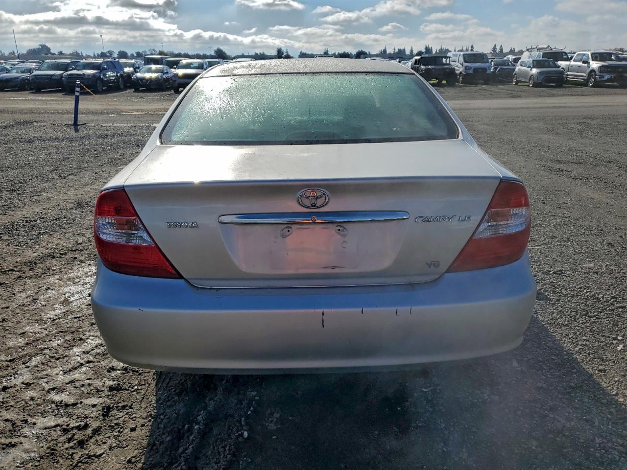 2002 Toyota Camry Le - Image 6