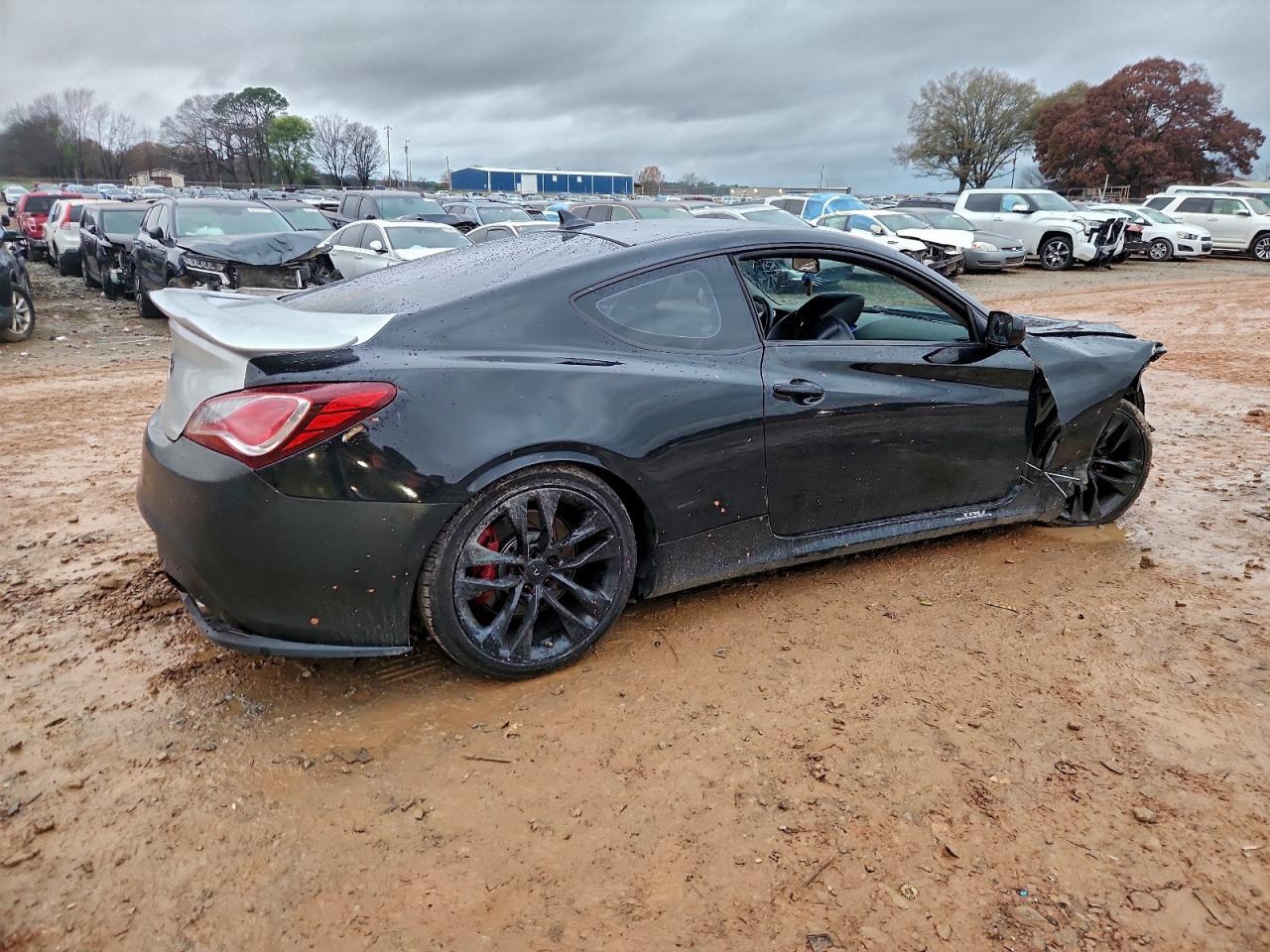 2011 Hyundai Genesis Coupe 2.0T - Фото 3