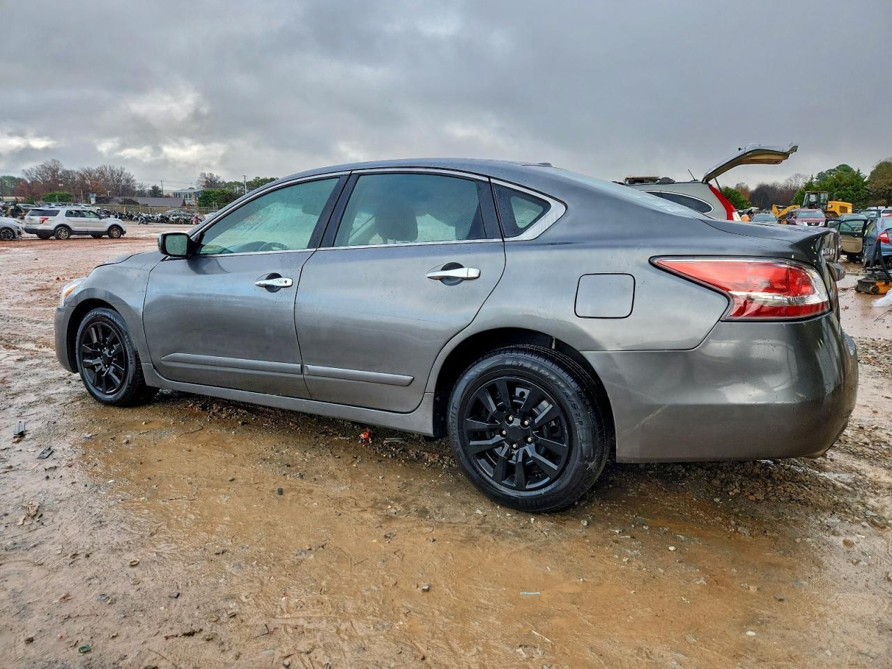 2014 Nissan Altima 2.5 S - Фото 2