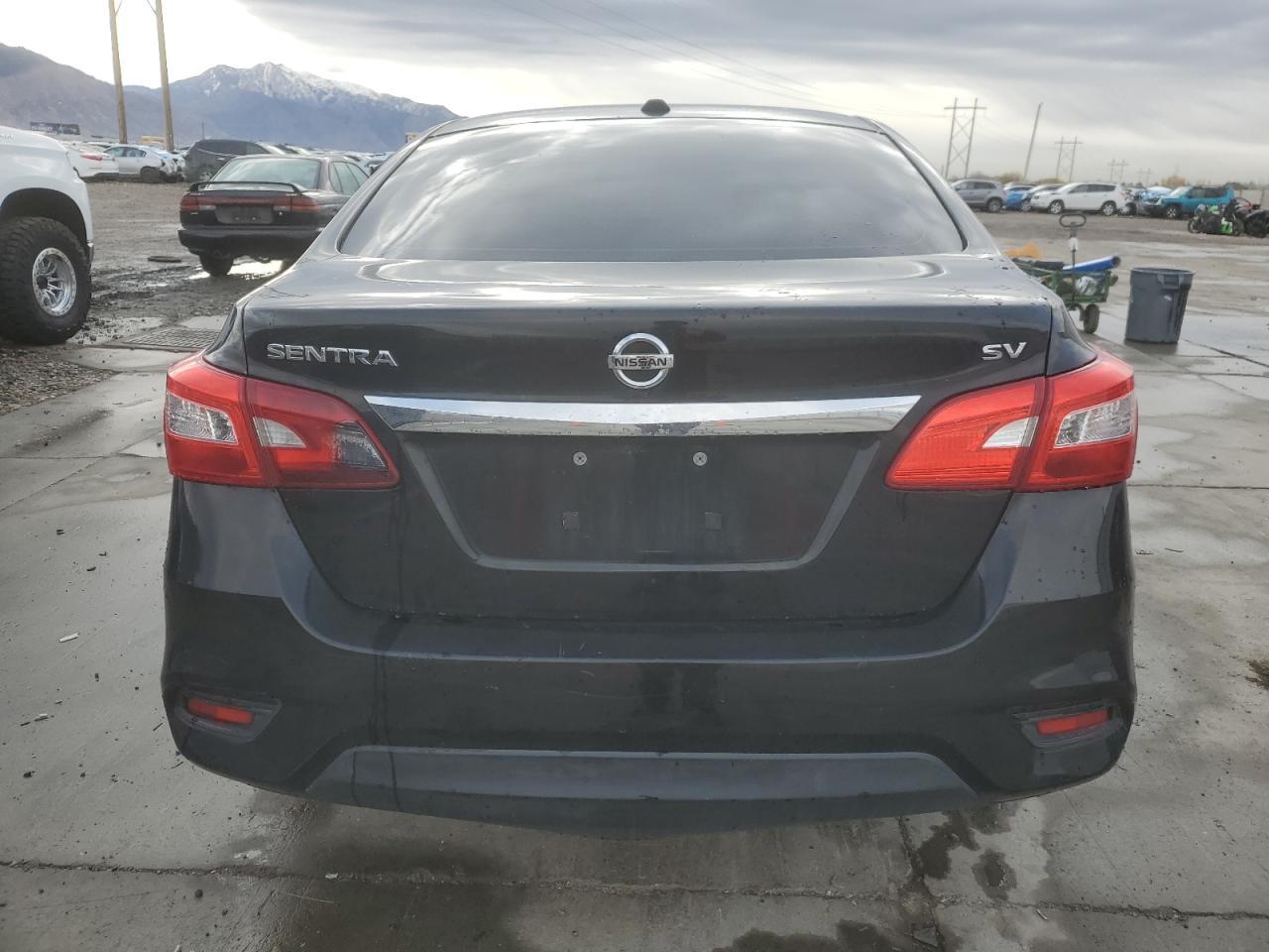 2016 Nissan Sentra S - Image 6