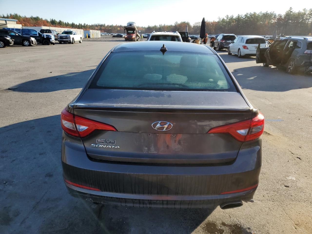 2015 Hyundai Sonata Se - Image 6