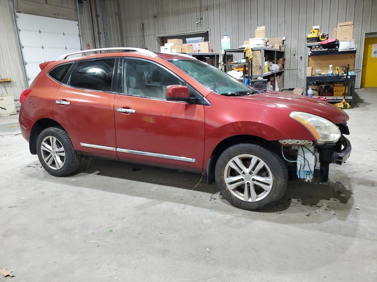 2013 Nissan Rogue S - Фото 4