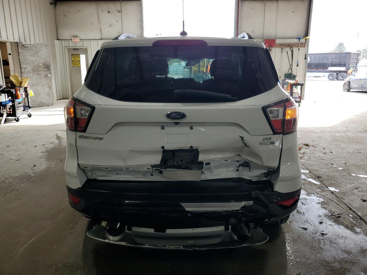 2018 Ford Escape Se - Фото 6