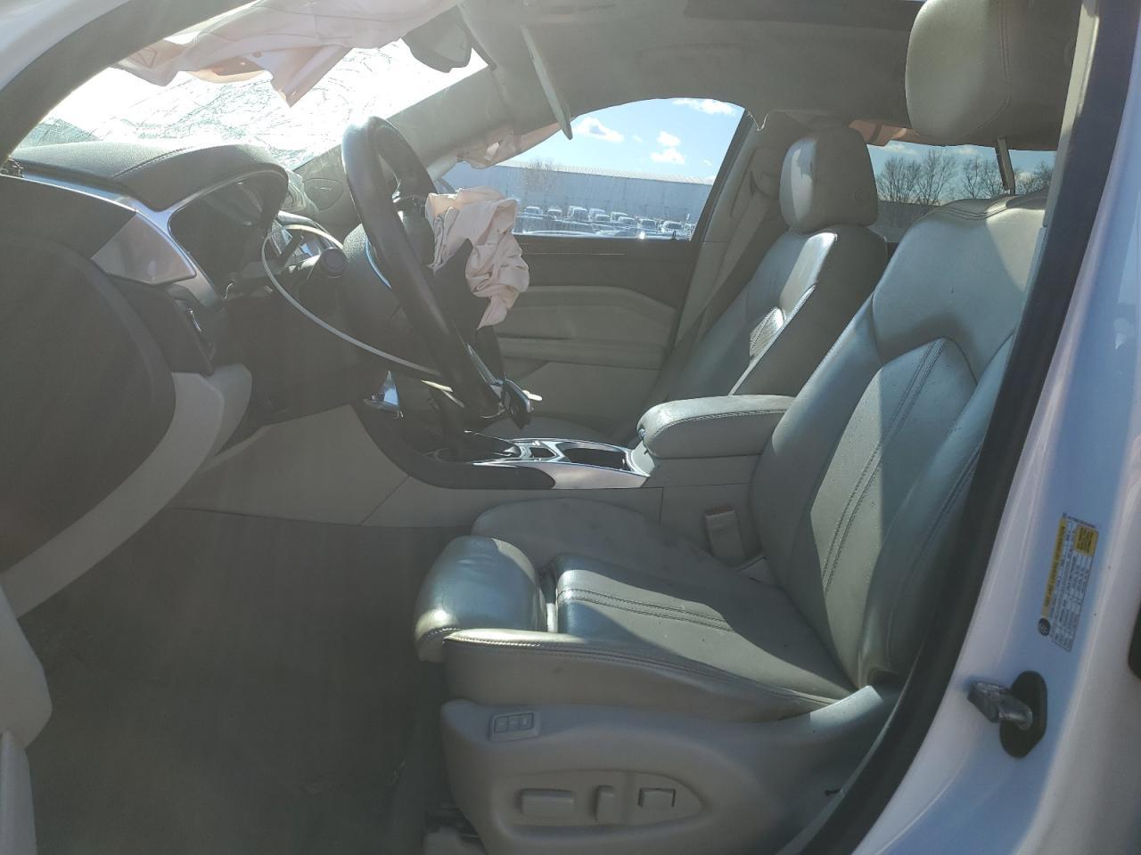 2016 Cadillac Srx Luxury Collection - Image 7