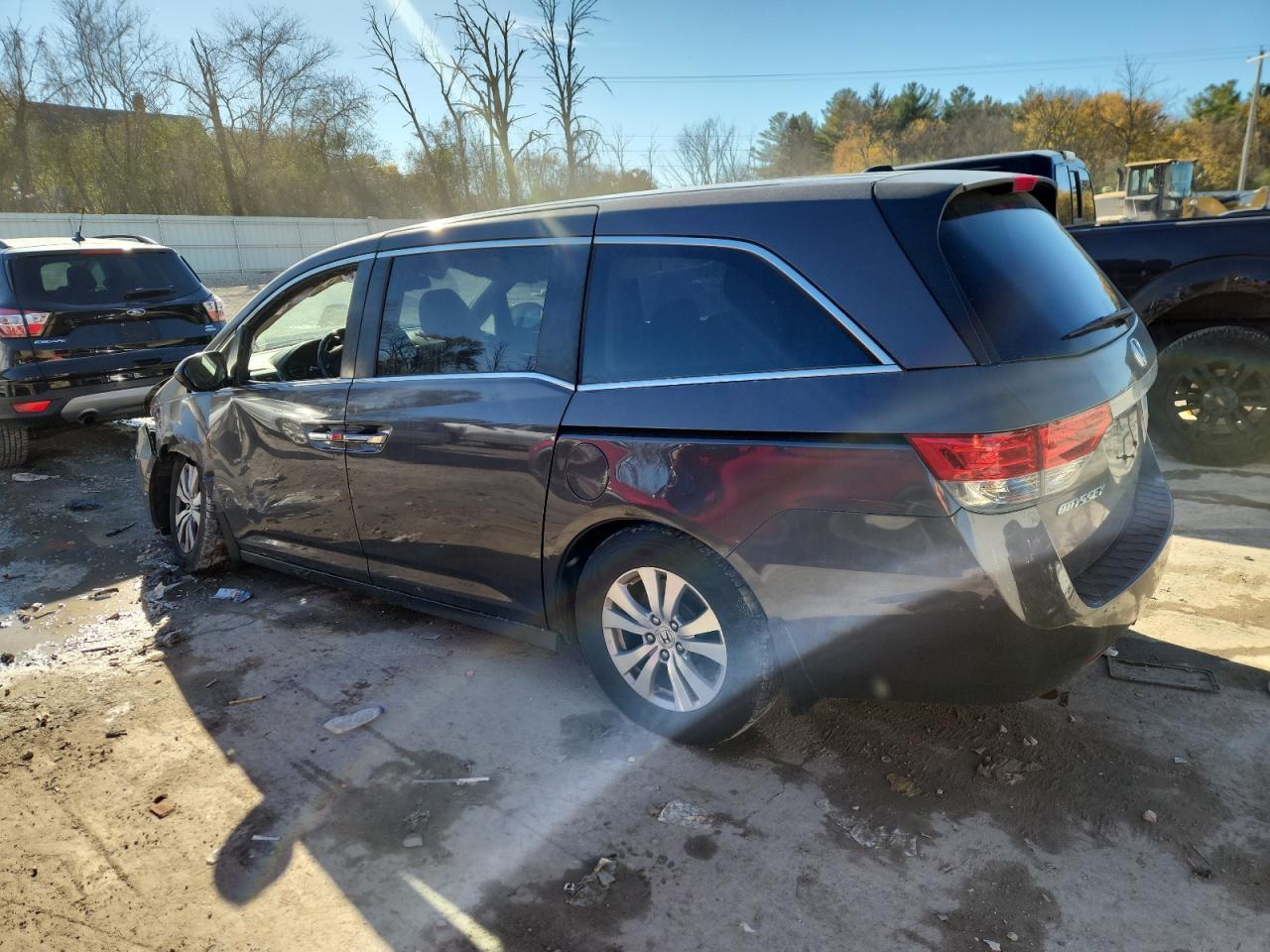 2015 Honda Odyssey Exl - Image 2