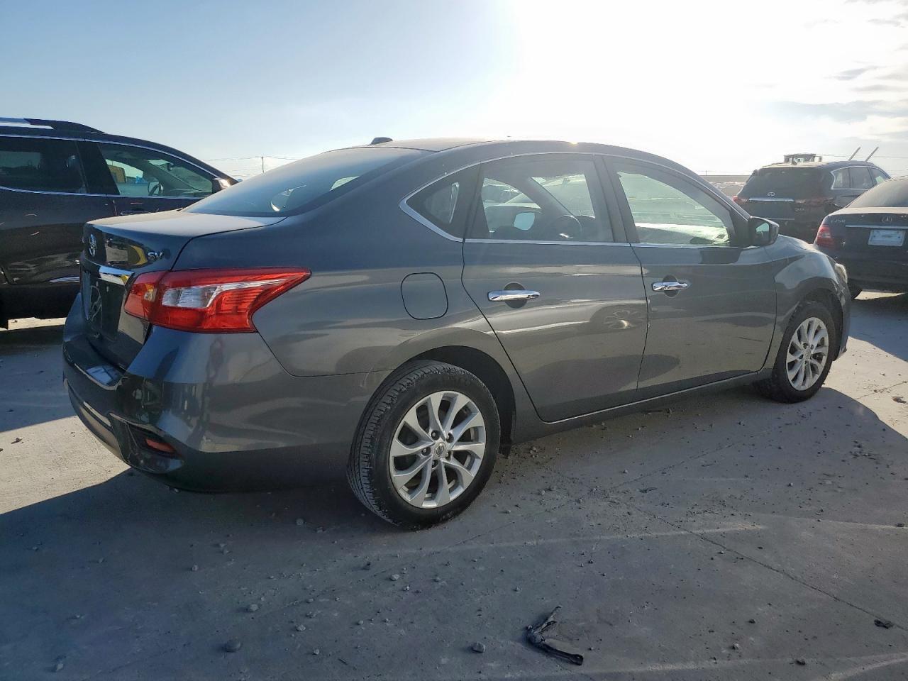 2019 Nissan Sentra Sv - Image 3