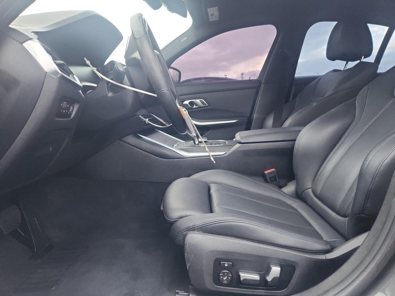 2019 BMW 330I - Фото 7