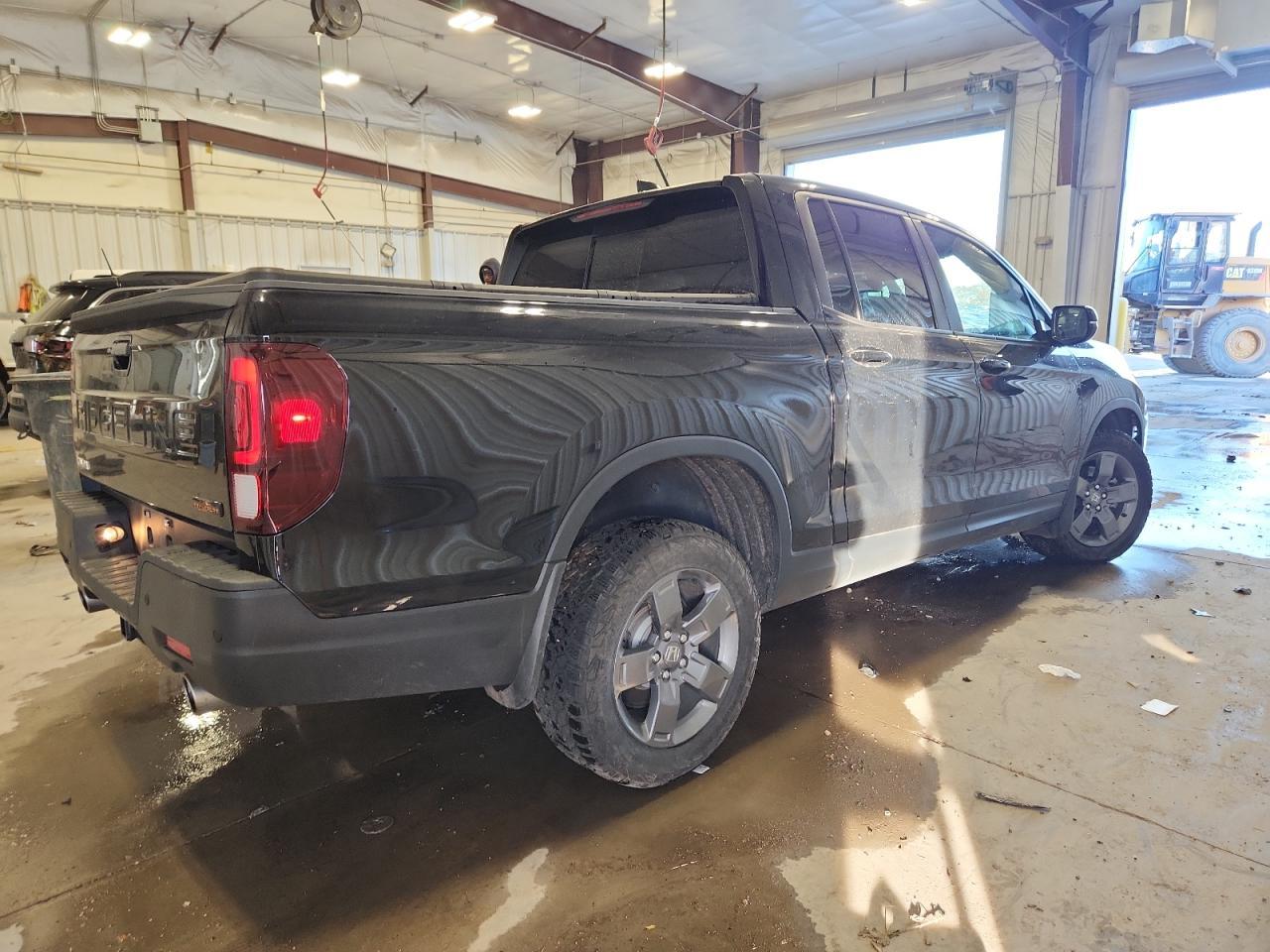 2024 Honda Ridgeline Trail Sport - Image 3