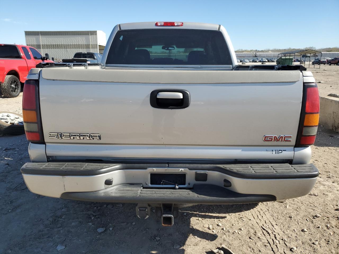 2007 GMC Sierra K1500 Denali Classic - Image 6