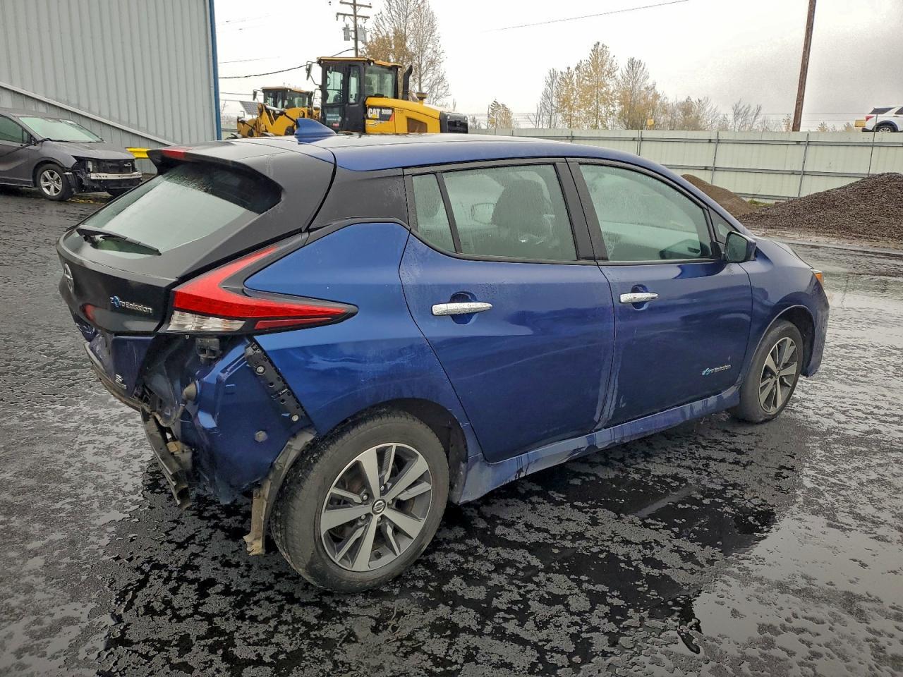2019 Nissan Leaf S/Sv/ - Фото 3