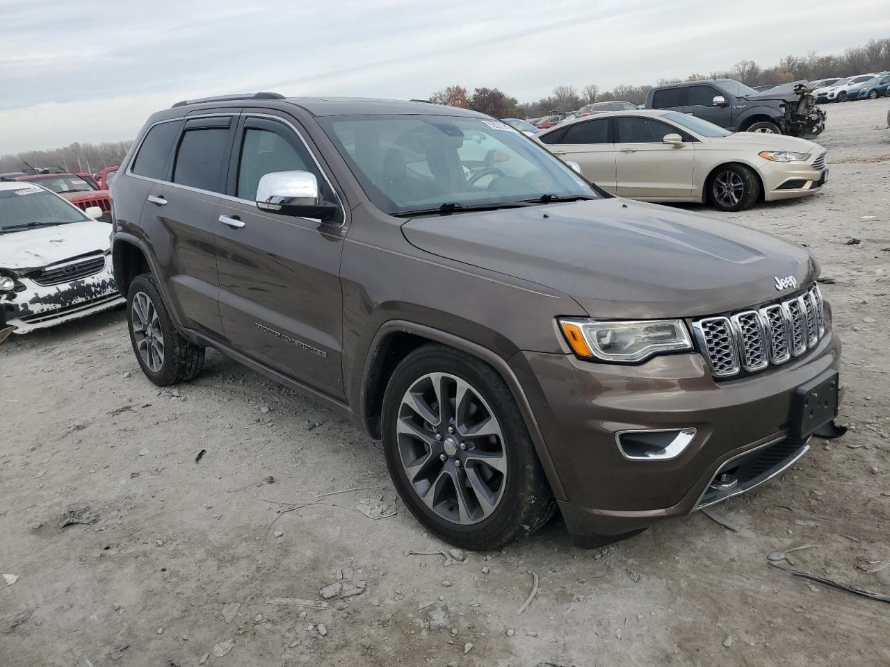 2017 Jeep Grand Cherokee Overland - Фото 4