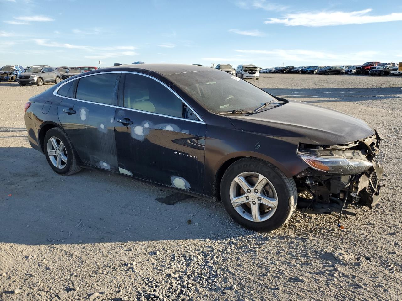 2020 Chevrolet Malibu Ls - Фото 4