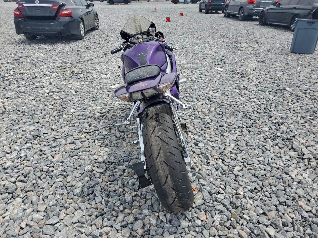 2007 Suzuki Gsx-R750 - Фото 4