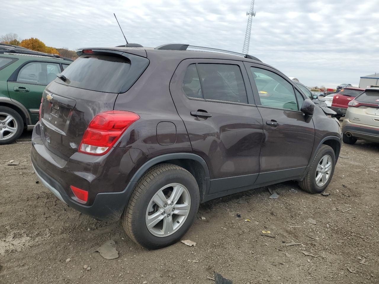 2021 Chevrolet Trax 1Lt - Фото 3
