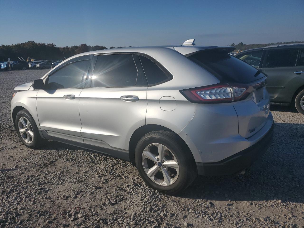 2016 Ford Edge - Image 2