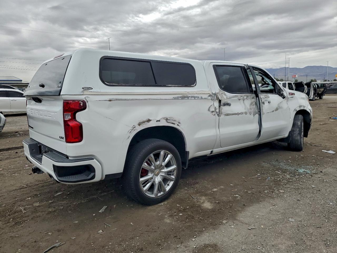 2022 Chevrolet Silverado K1500 Ltz - Image 3