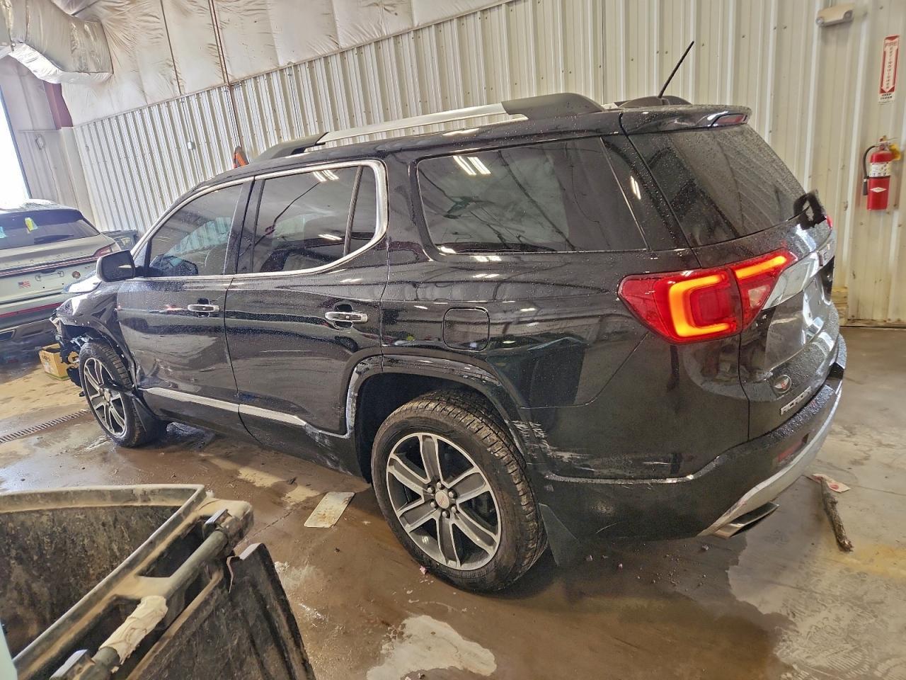 2018 GMC Acadia Denali - Image 2