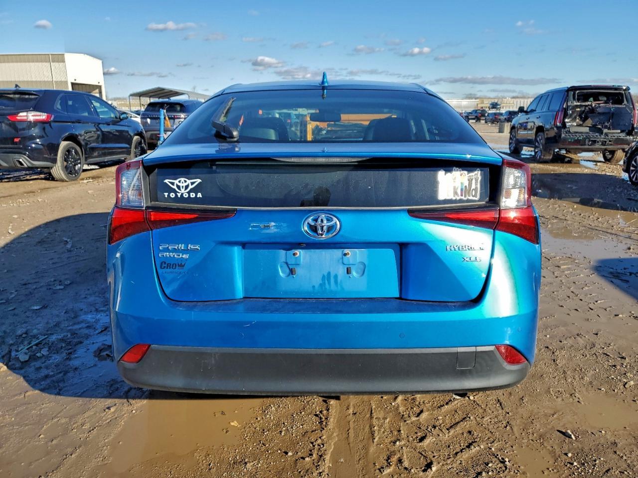 2019 Toyota Prius - Image 6
