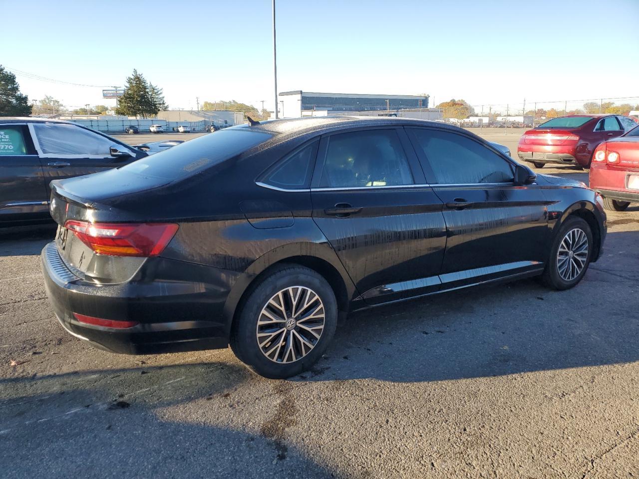 2019 Volkswagen Jetta S - Фото 3