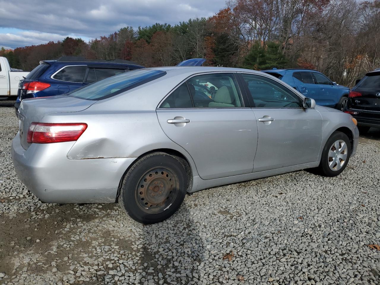 2008 Toyota Camry Le - Image 3