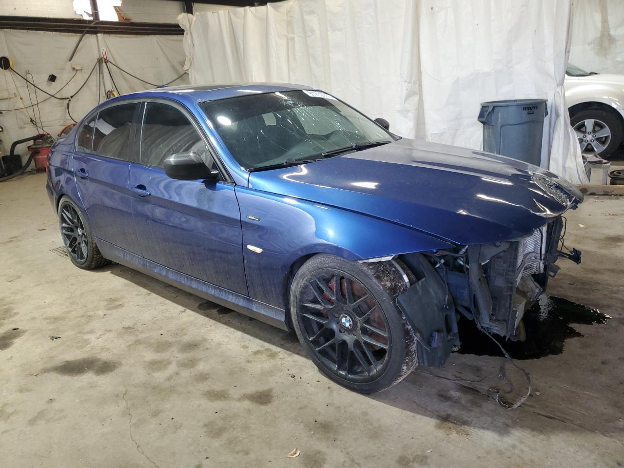 2009 BMW 335 Xi - Фото 4