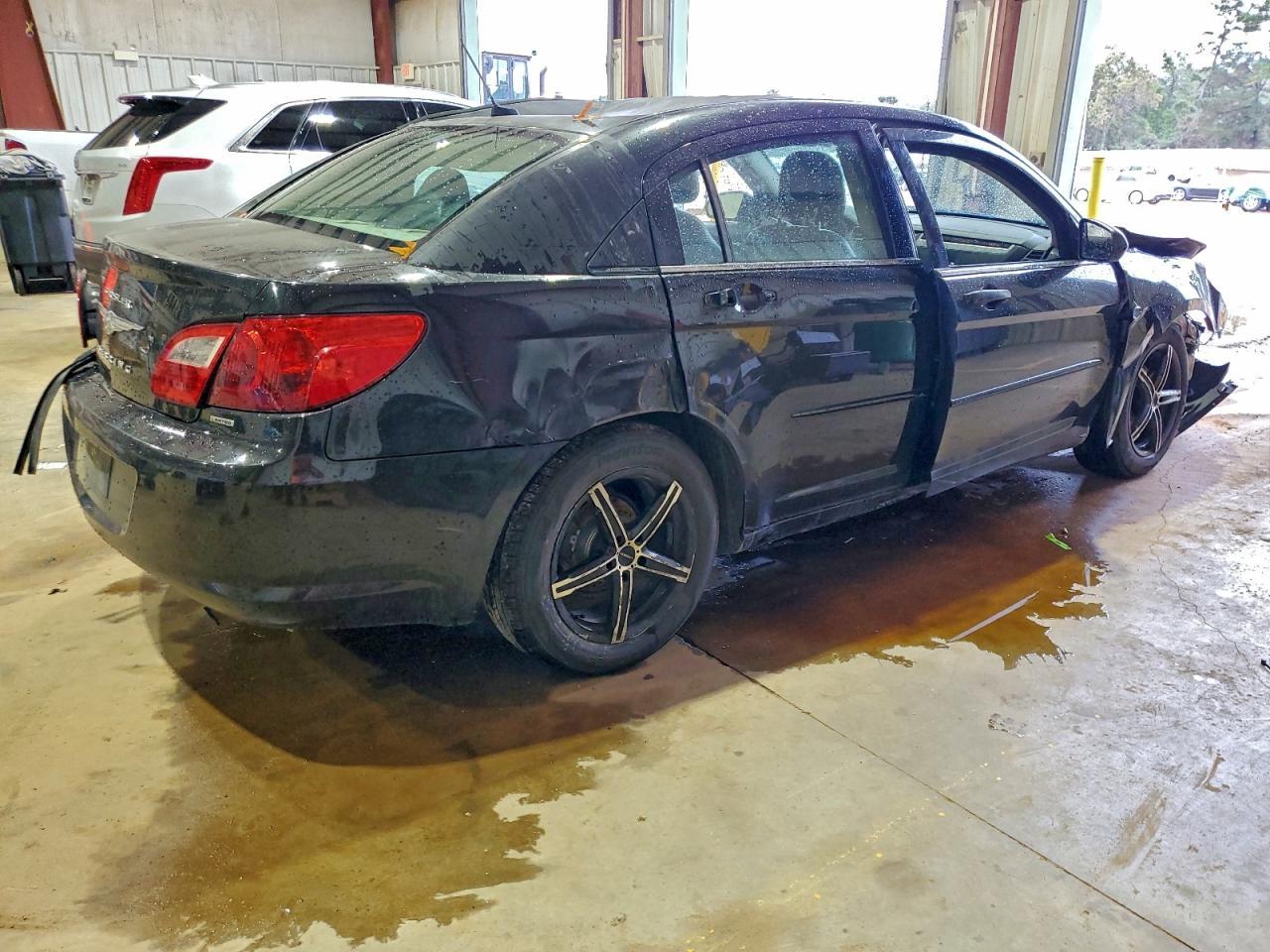 2010 Chrysler Sebring Limited - Фото 3