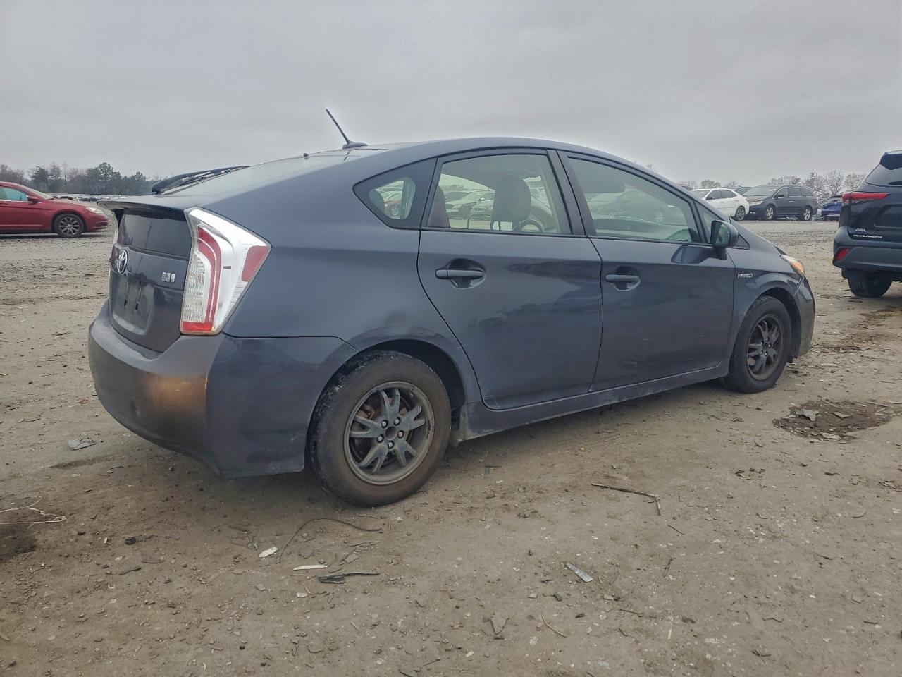 2012 Toyota Prius - Фото 3