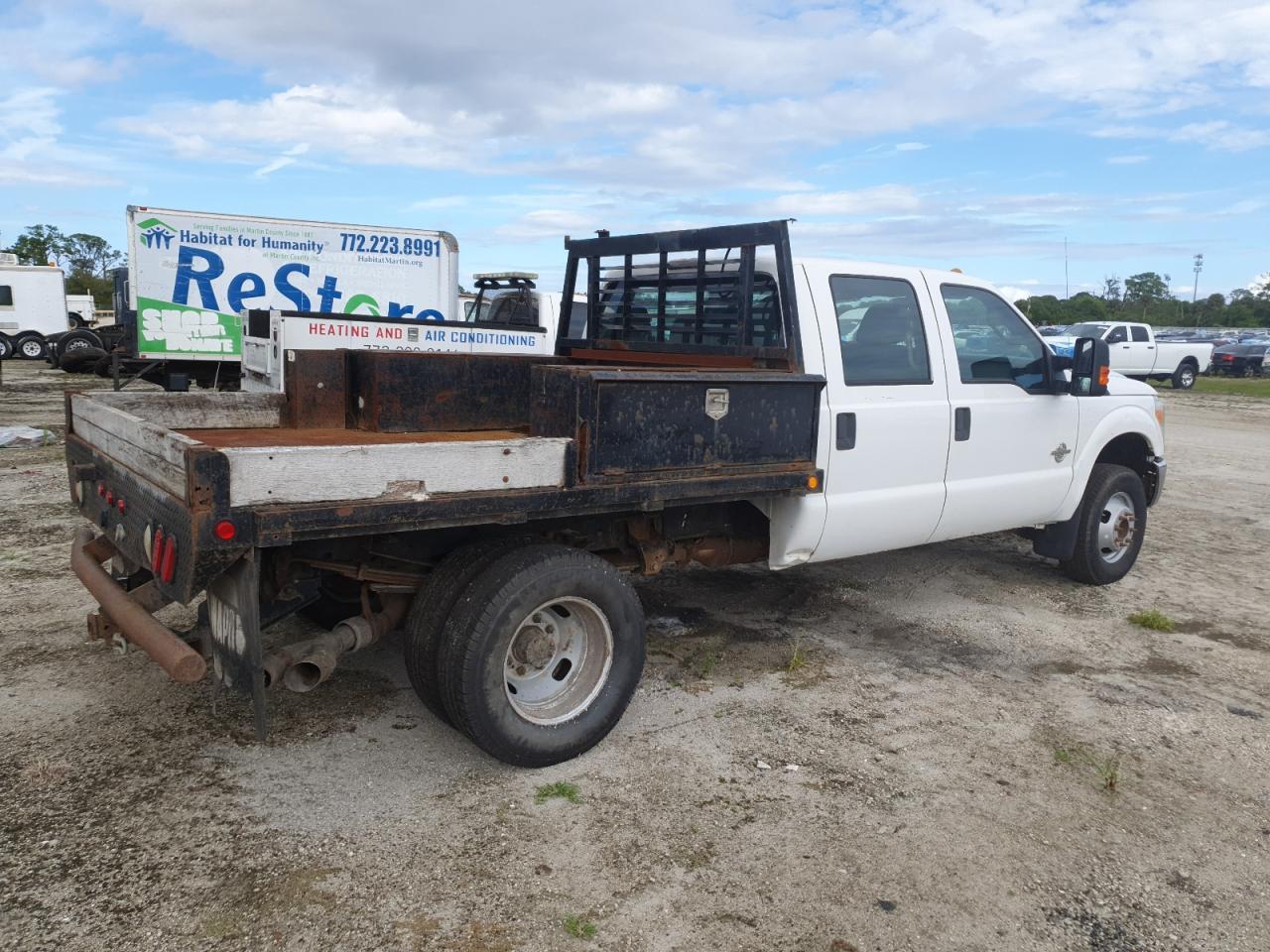 2013 Ford F350 Super Duty - Фото 3