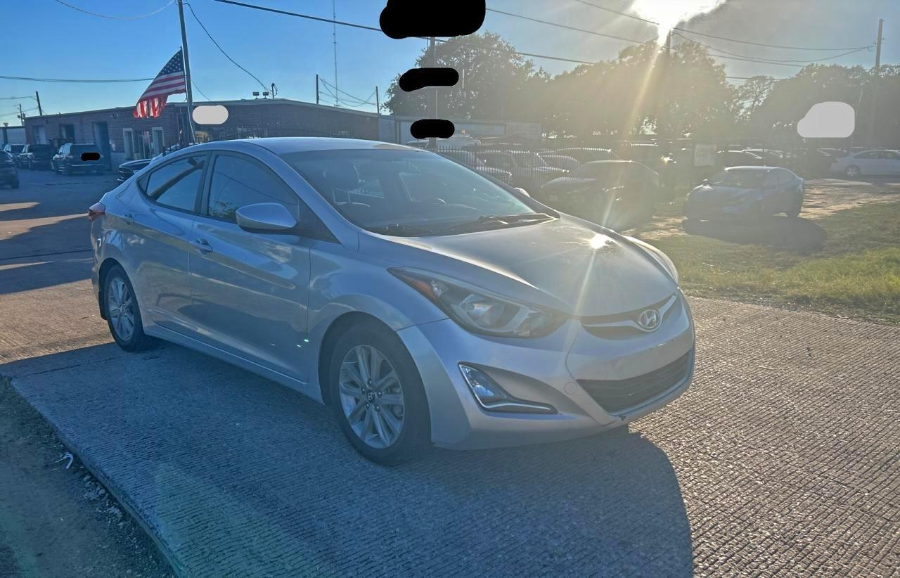 2016 Hyundai Elantra Se
