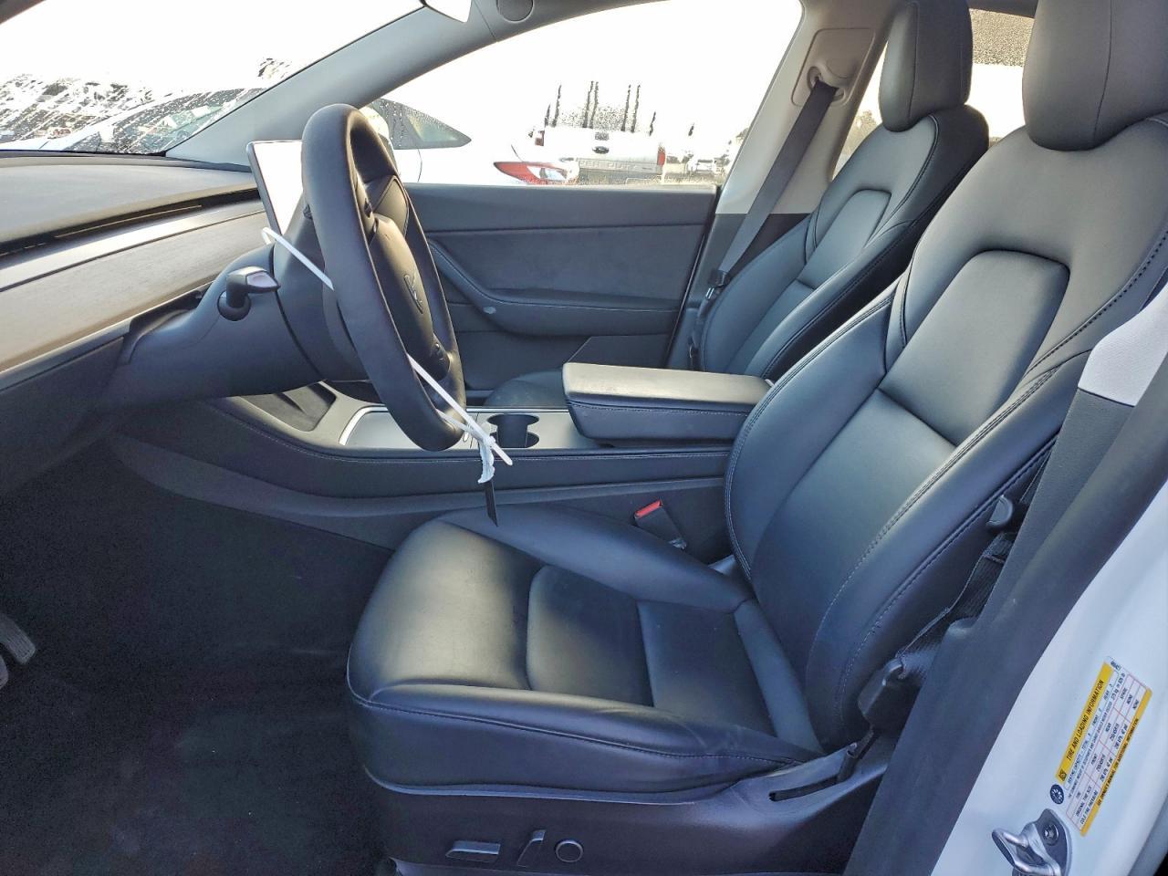 2022 Tesla Model Y - Фото 7