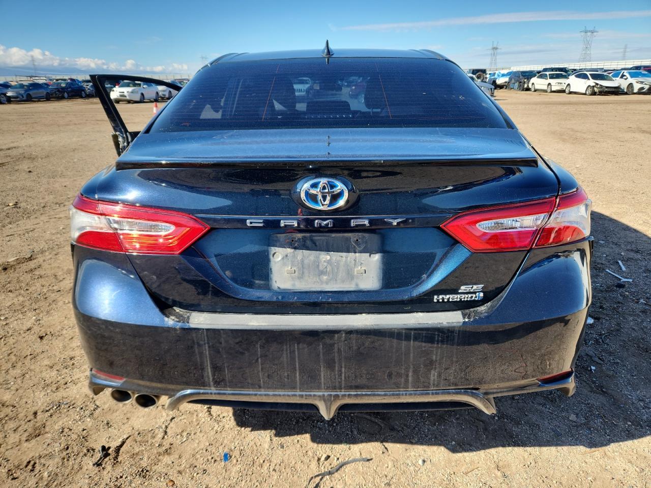 2020 Toyota Camry Se - Image 6