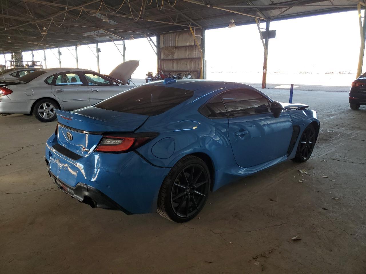 2022 Toyota Gr 86 Premium - Image 3