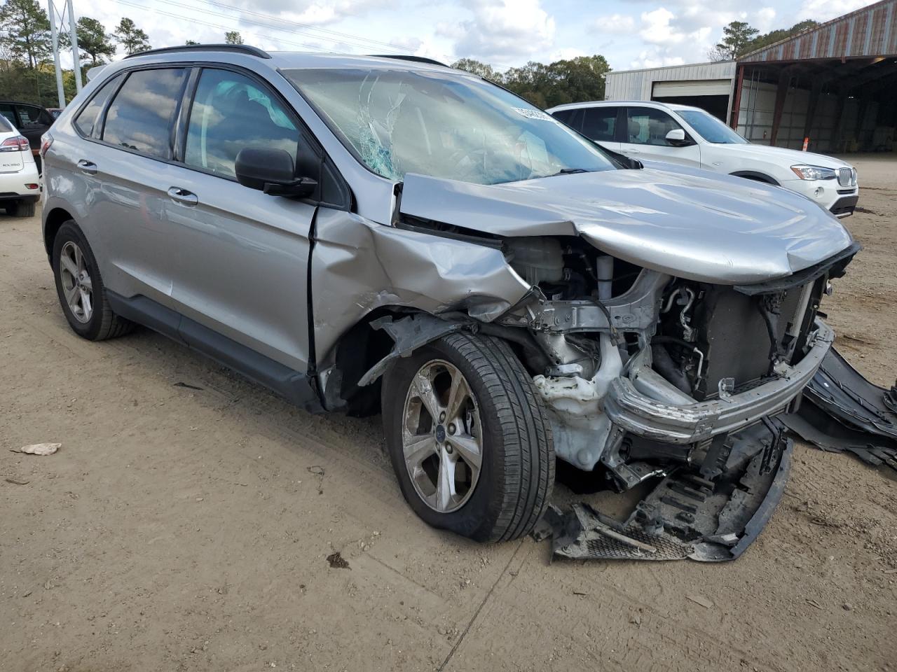 2020 Ford Edge Se - Фото 4