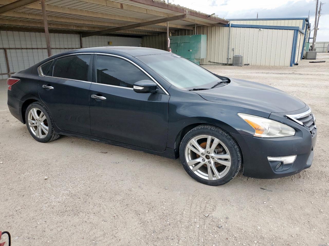 2015 Nissan Altima 3.5S - Фото 4
