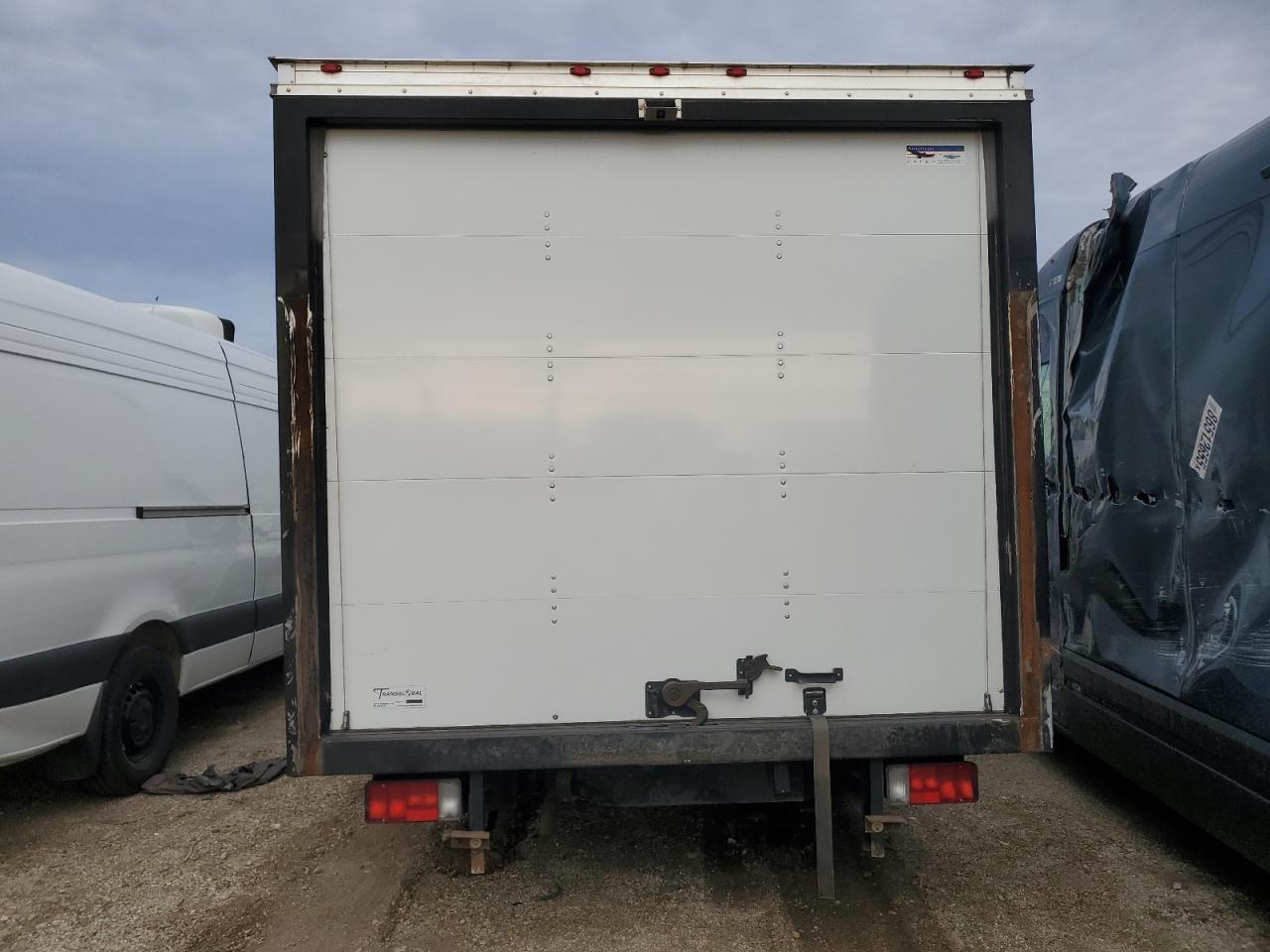 2023 Ram Promaster Box Truck - Фото 6